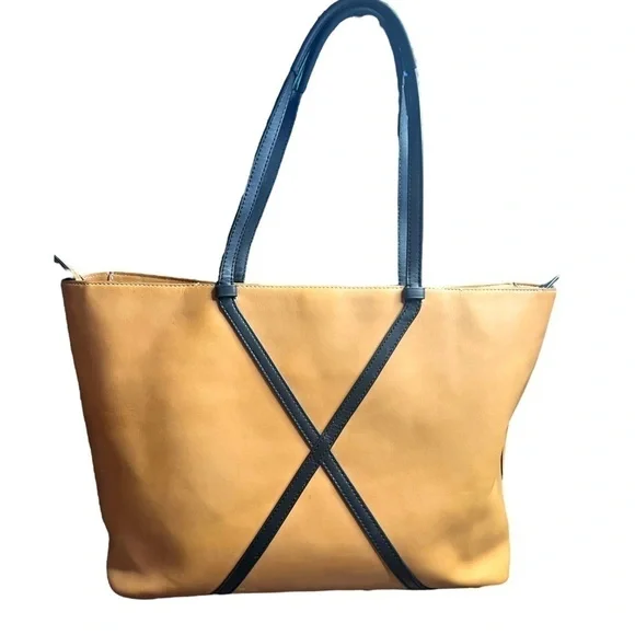 ▶️ Tumi ◀️ Leather Santa Monica Sycamore Tote - Picture 4 of 17